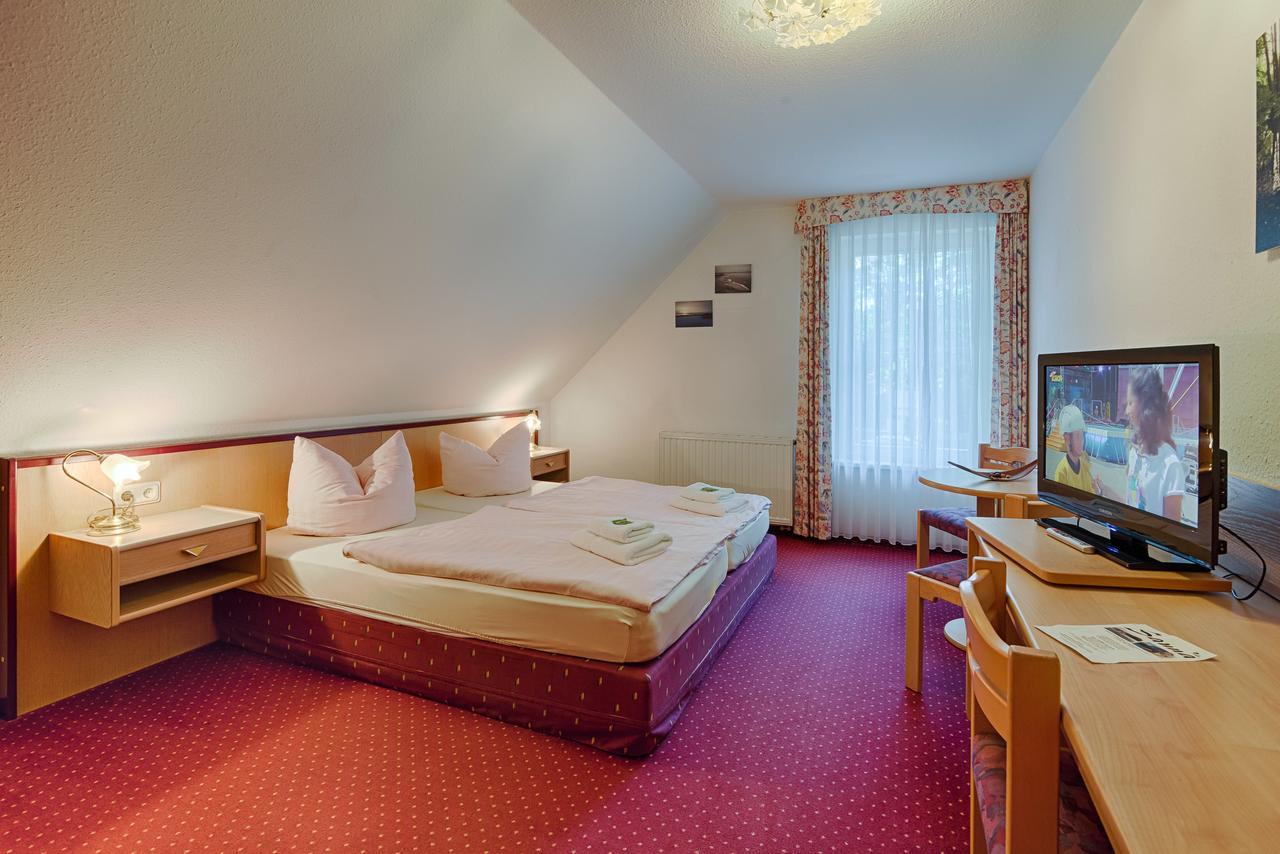 Seehotel Schorfheide Althuttendorf Zewnętrze zdjęcie