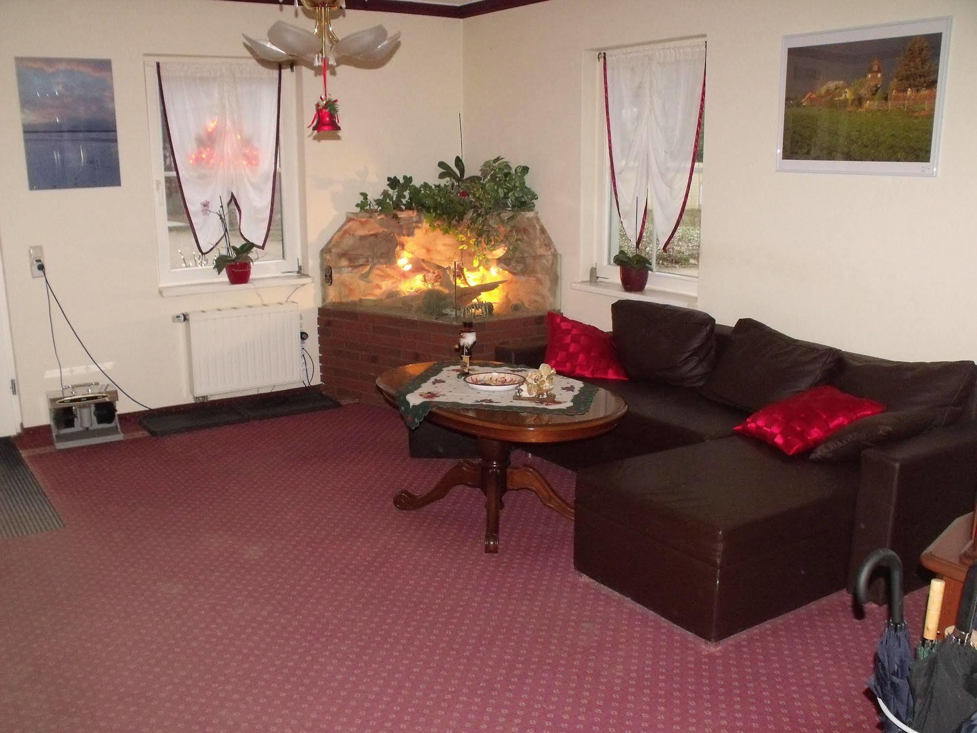 Seehotel Schorfheide Althuttendorf Zewnętrze zdjęcie